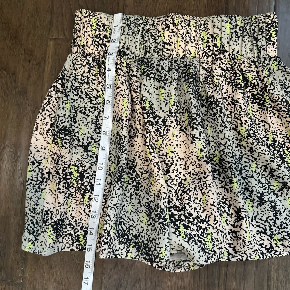 BCBGeneration Shorts - Picture 9 of 11